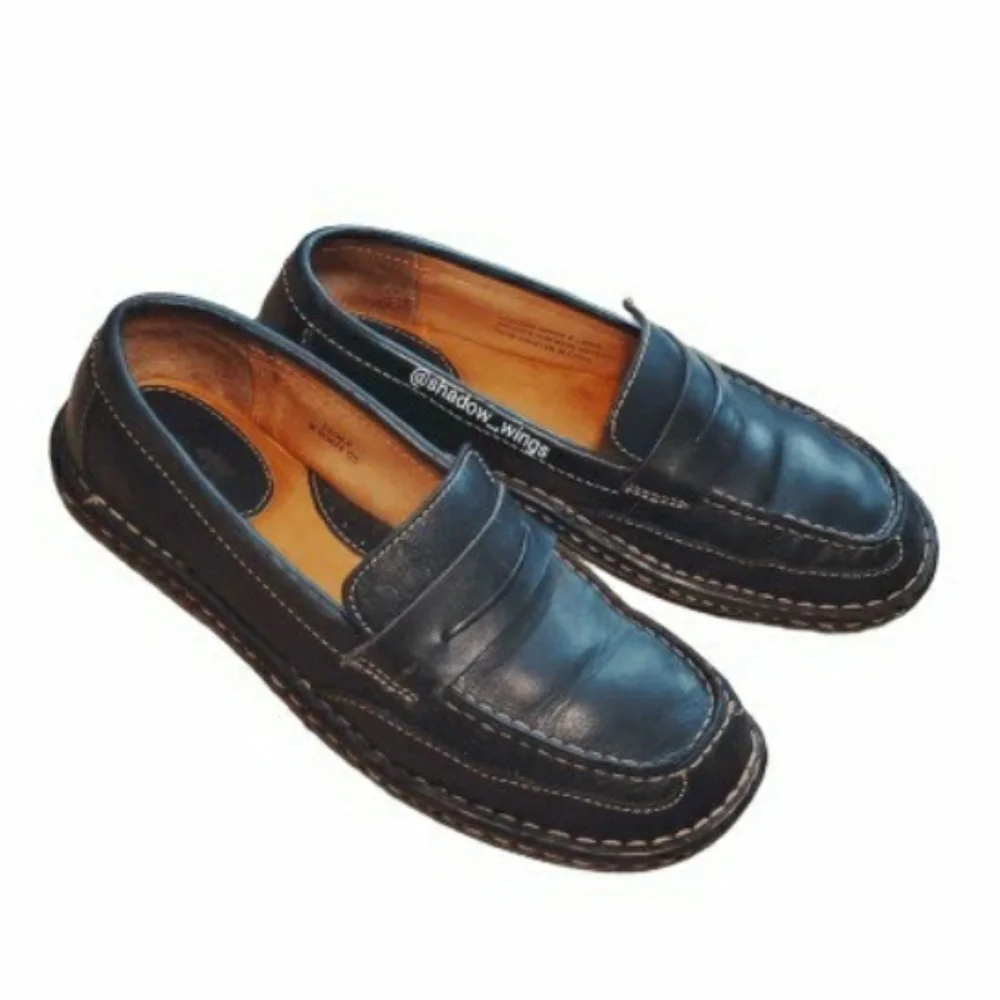 Vintage Born Women's Black Penny Loafers / Size 7.5 Square Toe Slip On Shoes